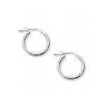 argollas filomena con textura de 1.6 cm de diámetro elaborados en plata 925 de AMBAR joyería fina