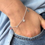 pulsera de 4 estrellitas colgantes en modelo elaboradas en plata 925 para AMBAR joyería