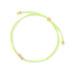 Pulsera hilo amarillo con letra c enchapada en oro 18K de AMBAR joyería fina