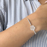 pulsera mandala flor con sistema regulable en modelo elaborada en plata 925 de AMBAR Joyería Fina