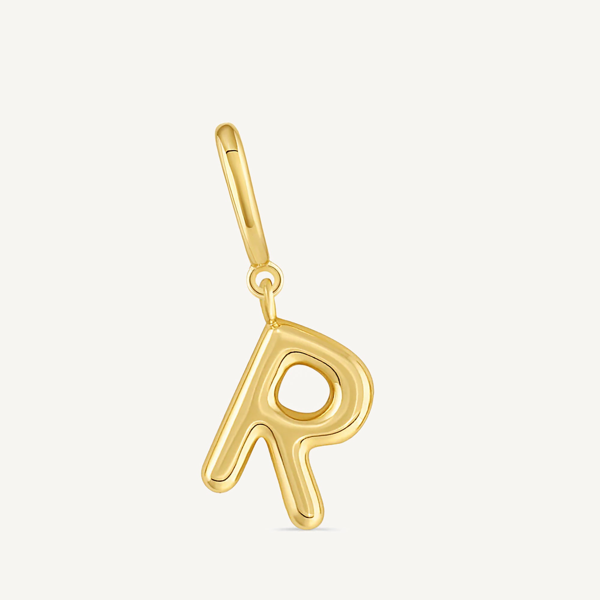 Dije Inicial letra r con broche bisagra enchapado en oro 18k de AMBAR joyería fina