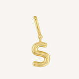 Dije Inicial letra s con broche bisagra enchapado en oro 18k de AMBAR joyería fina