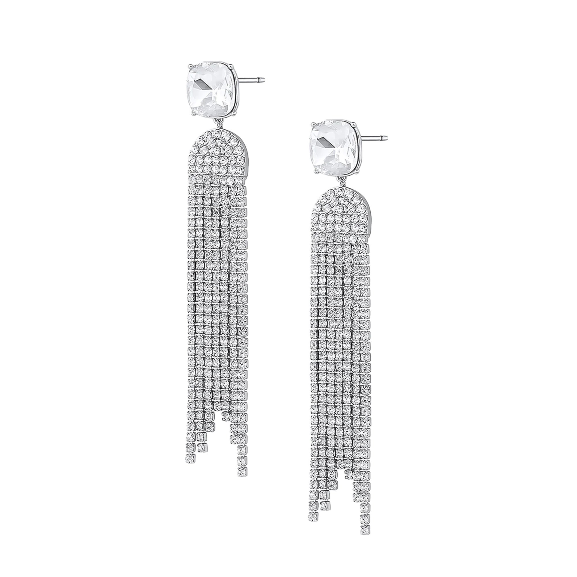 Arete  kingston con cristales enchapado en rodio de AMBAR Joyería Fina