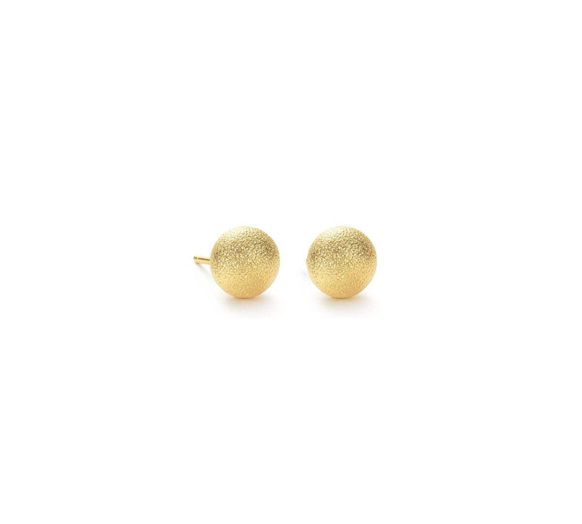 Aretes Tita, diseño de bola mate/arenado de 0.6 cm, en acabado arenado de oro laminado