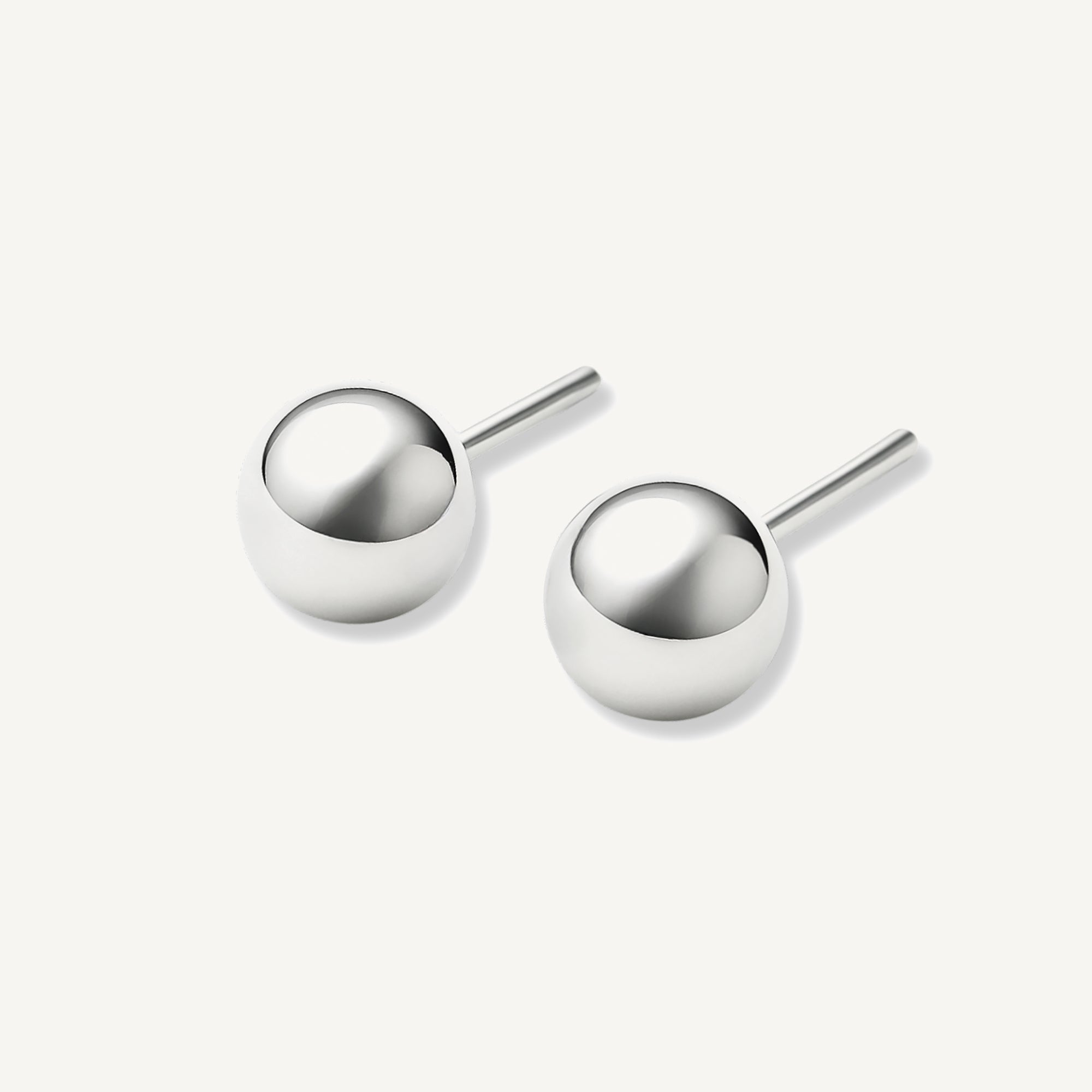 aretes bolita 8m brillante elaborados en plata 925 de AMBAR joyería fina