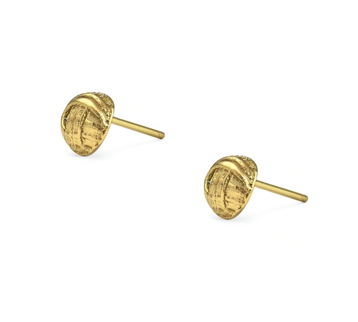 aretes canastilla con textura labrada de perfil elaborada en oro laminado de AMBAR joyería