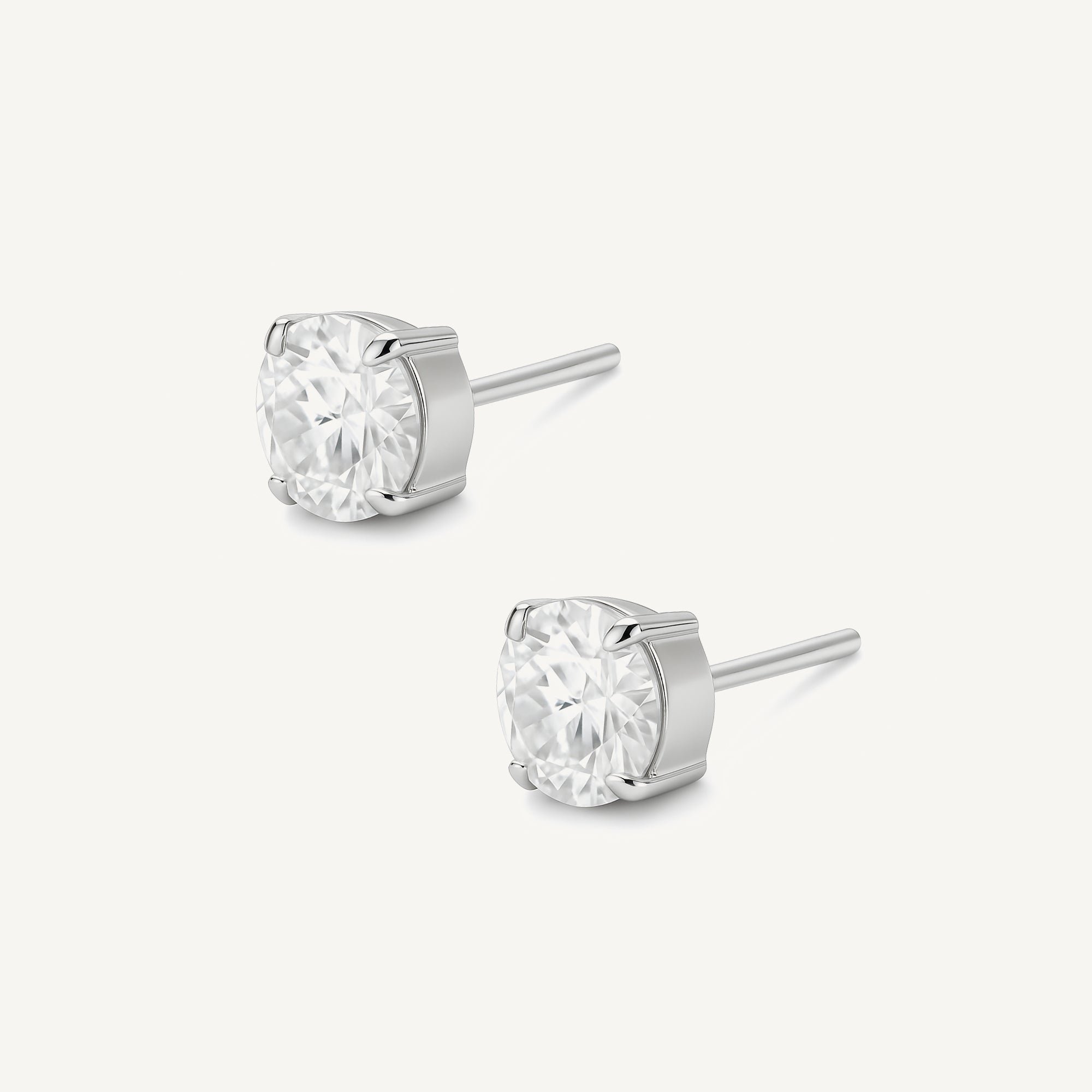 aretes chispita transparente de cristal de swarovski de 5mm elaborados en plata 925 de AMBAR joyería fina