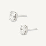 aretes chispita oval Transparente de 8mm elaborados en plata 925 de AMBAR joyería fina