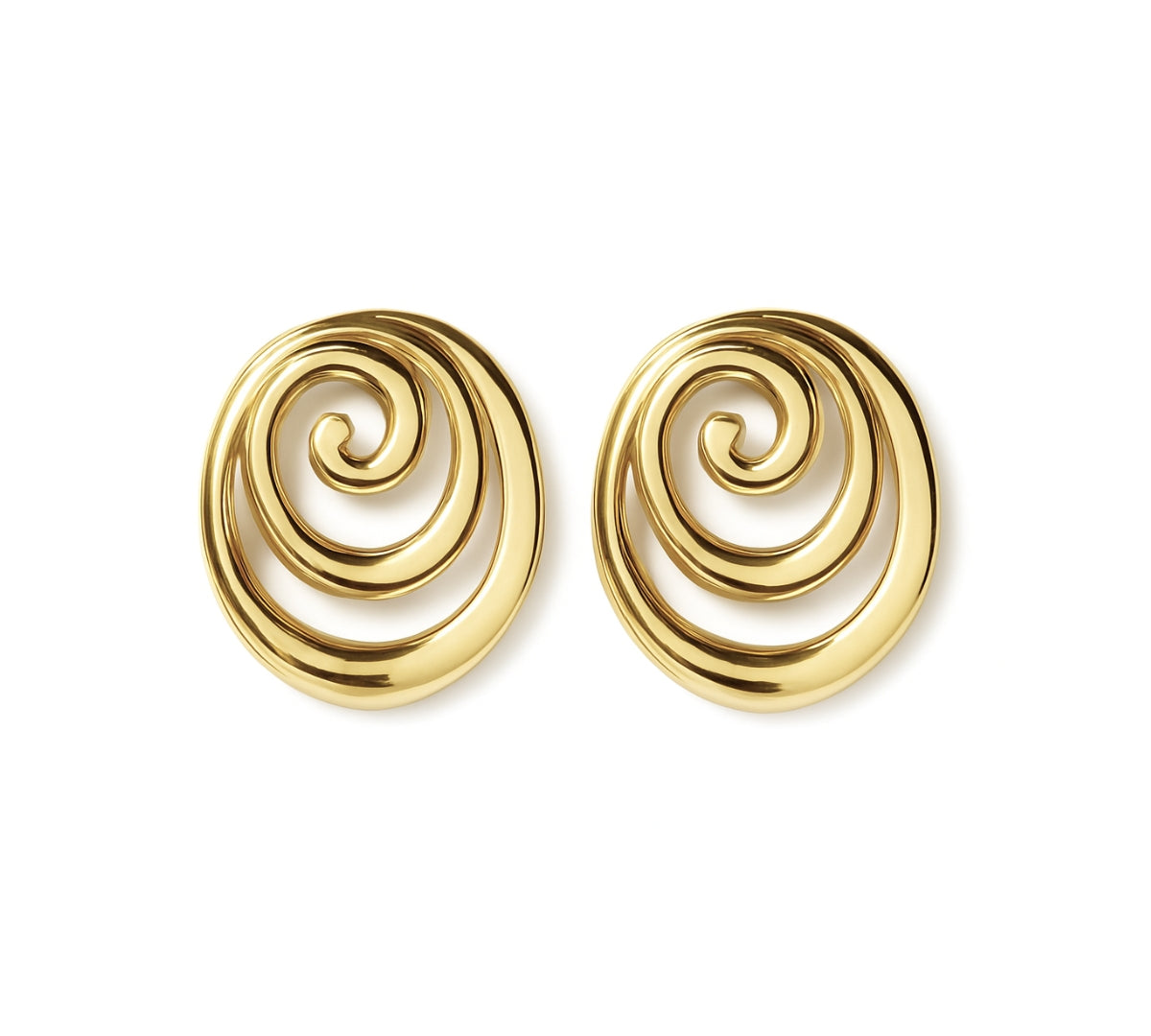 Aretes ovalados en oro laminado con diseño espiral y brillo tipo oro, estilo elegante.