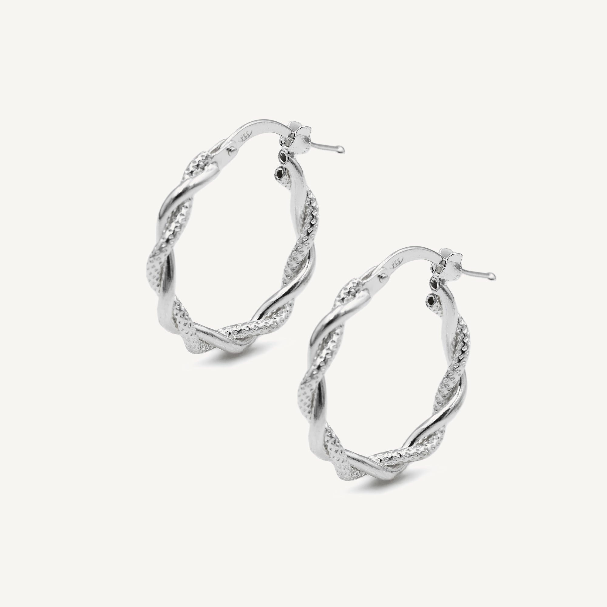 Argollas Filomena 2cm textura cordón Plata 925 de AMBAR Joyería Fina