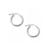 argollas filomena con textura de 1.6 cm de diámetro elaborados en plata 925 de AMBAR joyería fina