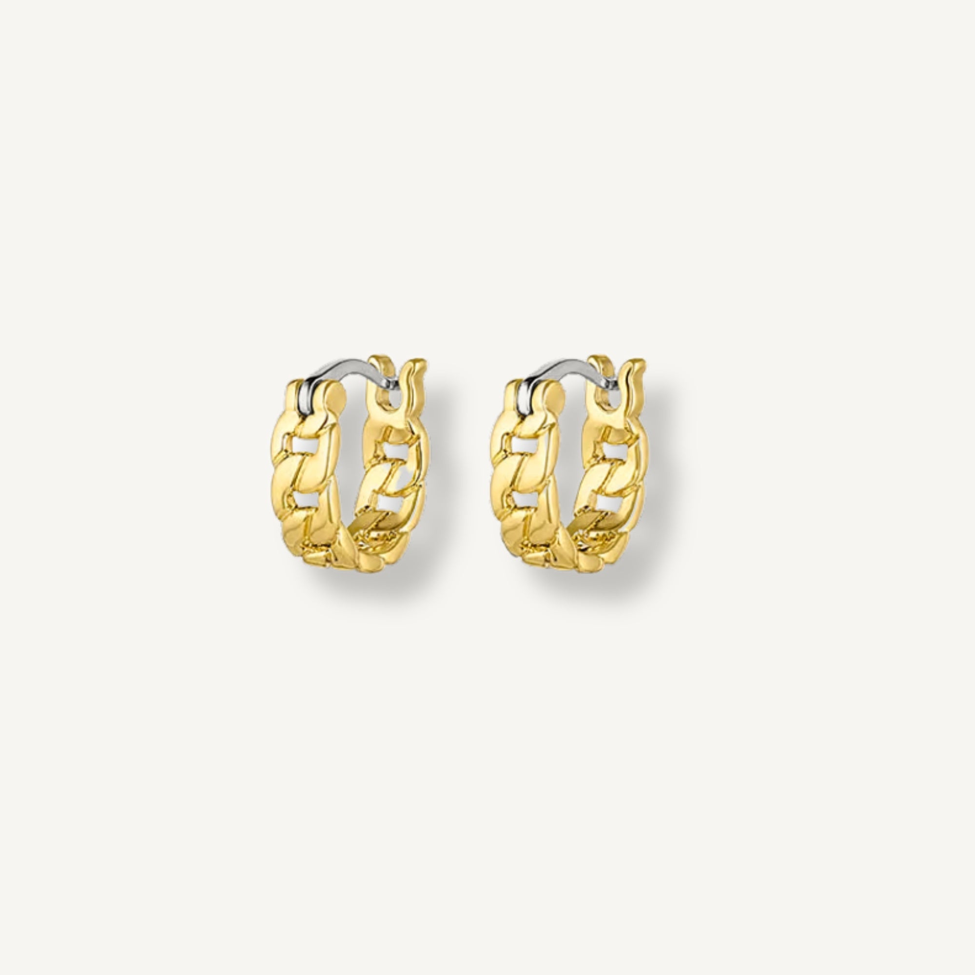 Argollas Wilder eslabonadas enchapado en oro de 18K de AMBAR Joyería Fina