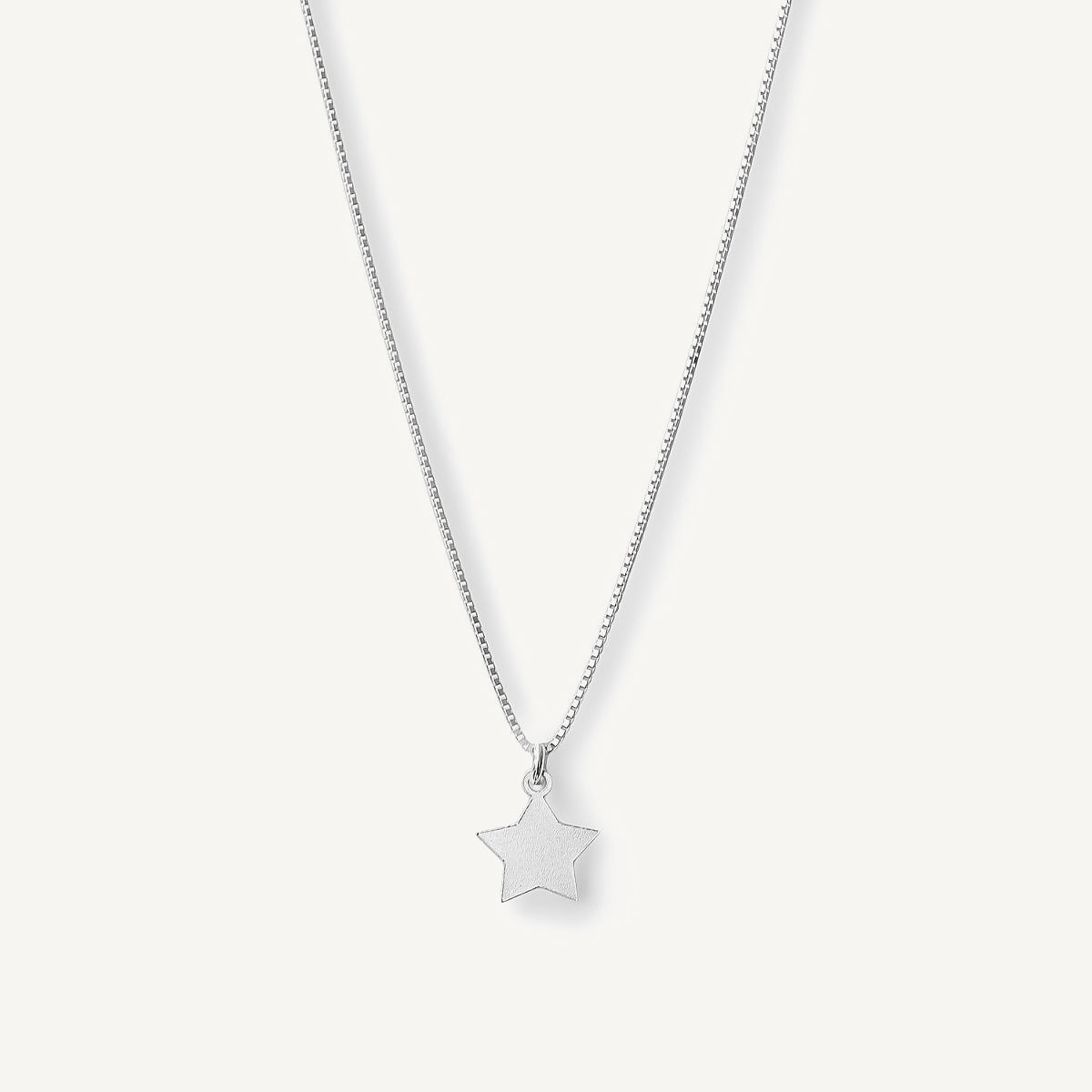 collar estrellita con cadena veneciana elaborado en plata 925 de AMBAR joyería