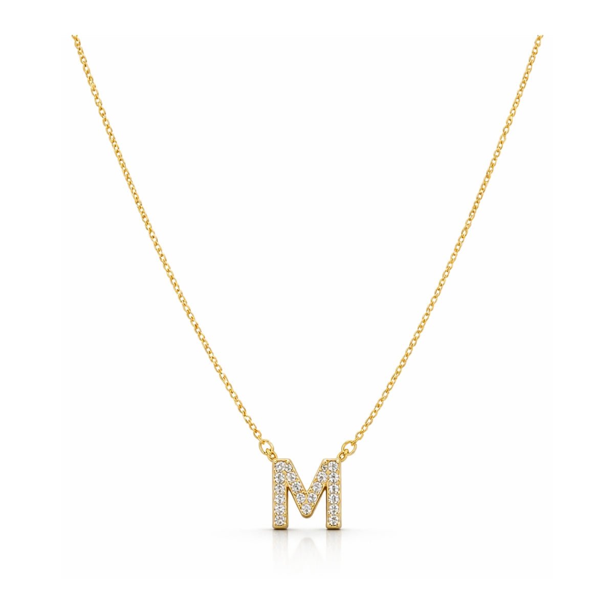 Collar con Inicial M de plata 925 enchapada en Oro 18k y circonitas brillantes.