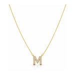Collar con Inicial M de plata 925 enchapada en Oro 18k y circonitas brillantes.