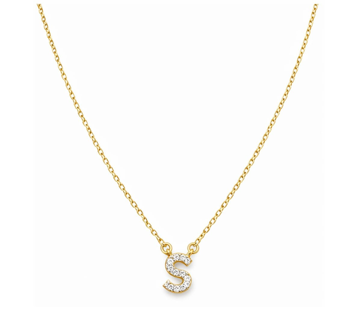 Collar con Inicial S de plata 925 enchapada en oro 18k y circonitas brillantes.