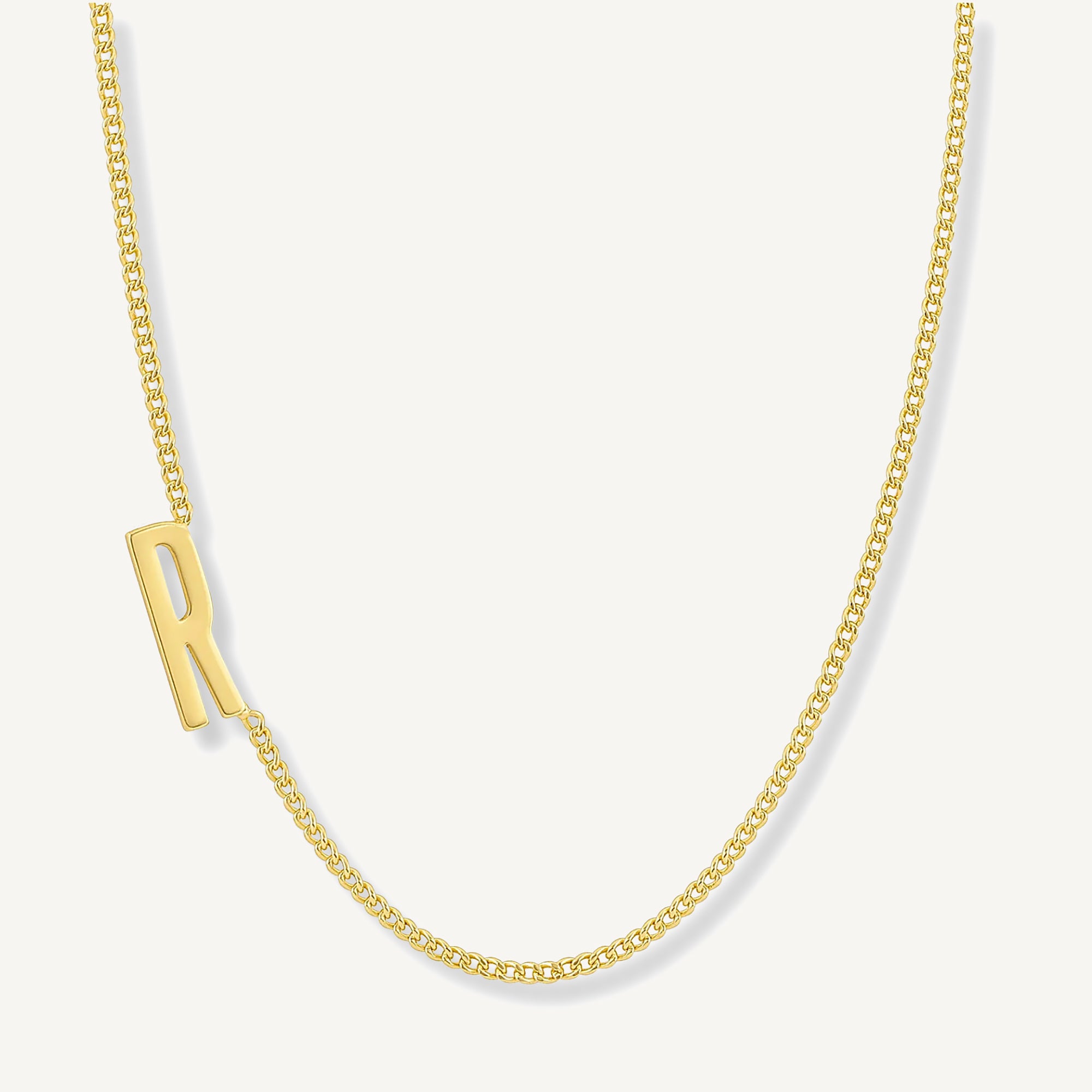 Collar wilder inicial R enchapado en Oro 18k de AMBAR Joyería Fina