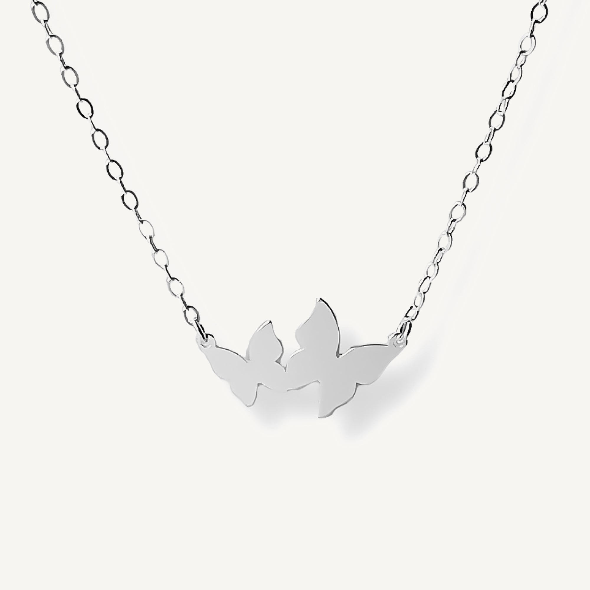 Collar mariposa bis al detalle de plata 925 de AMBAR Joyería Fina