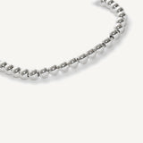 pulsera Anika con bolitas al detalle y sistema regulable elaborada en plata 925 de AMBAR Joyería Fina