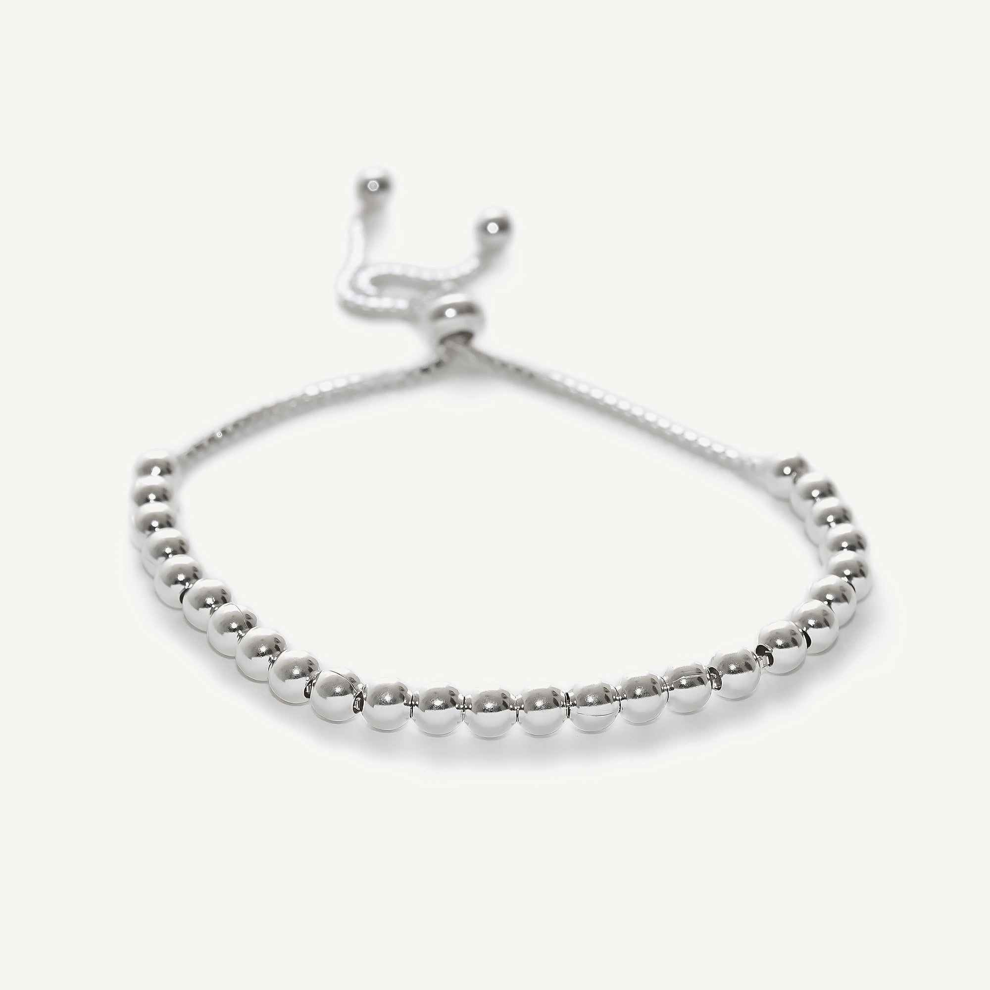 pulsera Anika con bolitas y sistema regulable elaborada en plata 925 de AMBAR Joyería Fina