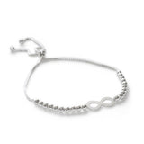 pulsera infinito con sistema regulable que se ajusta a cualquier muñeca elaborada en plata 925 de AMBAR Joyería 