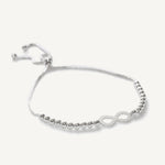 pulsera infinito con sistema regulable que se ajusta a cualquier muñeca elaborada en plata 925 de AMBAR Joyería 