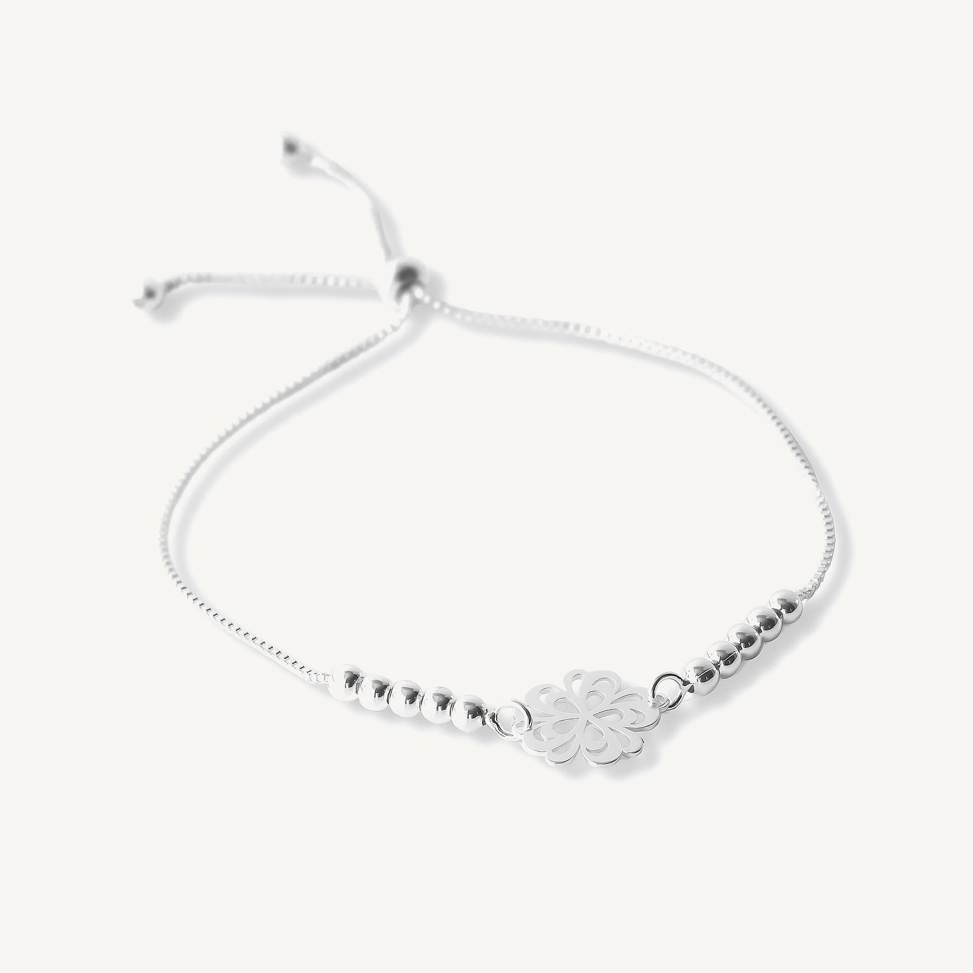 pulsera mandala flor con sistema regulable elaborada en plata 925 de AMBAR Joyería Fina