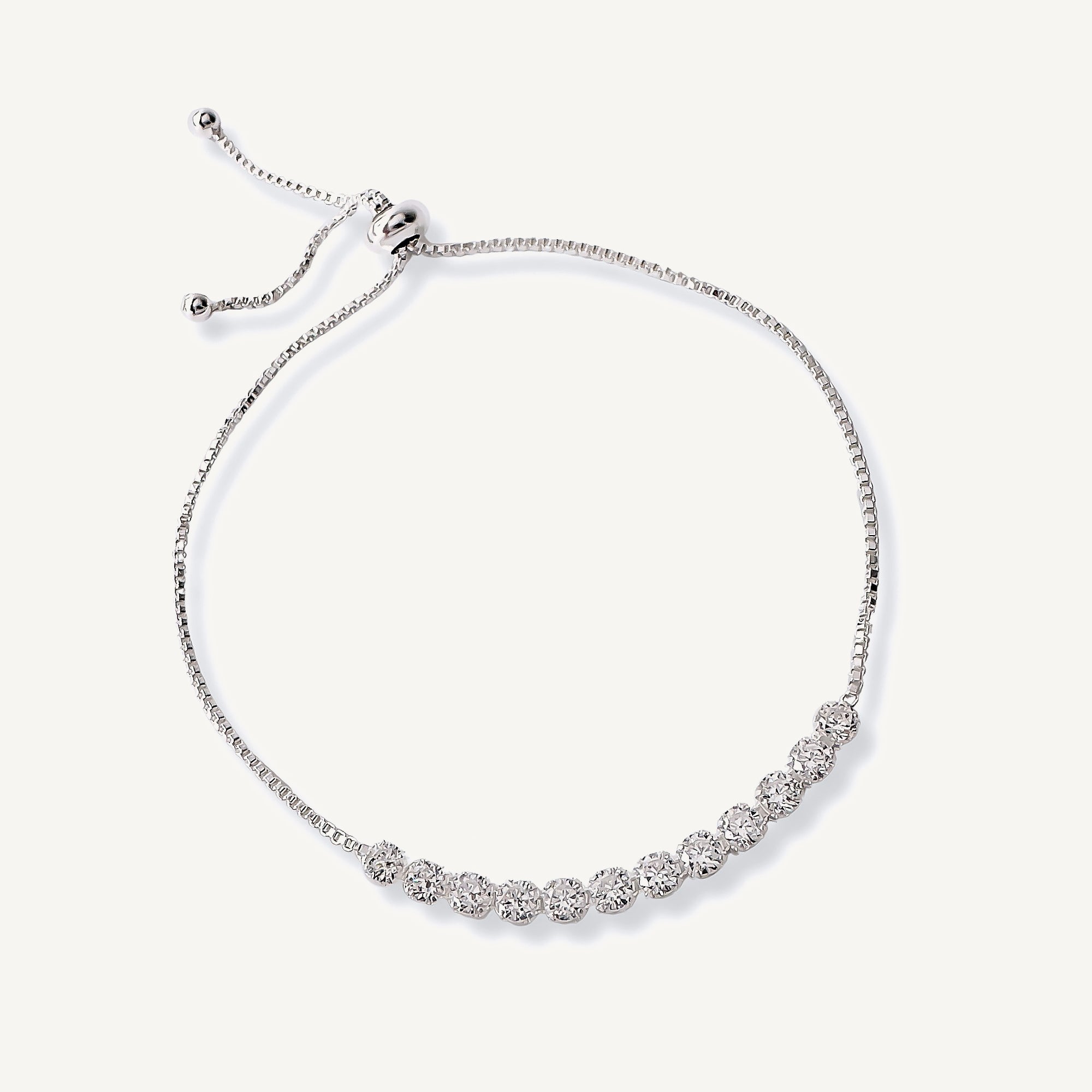 pulsera modelo tennis con cristales y sistema regulable elaborada en plata 925 de AMBAR joyería