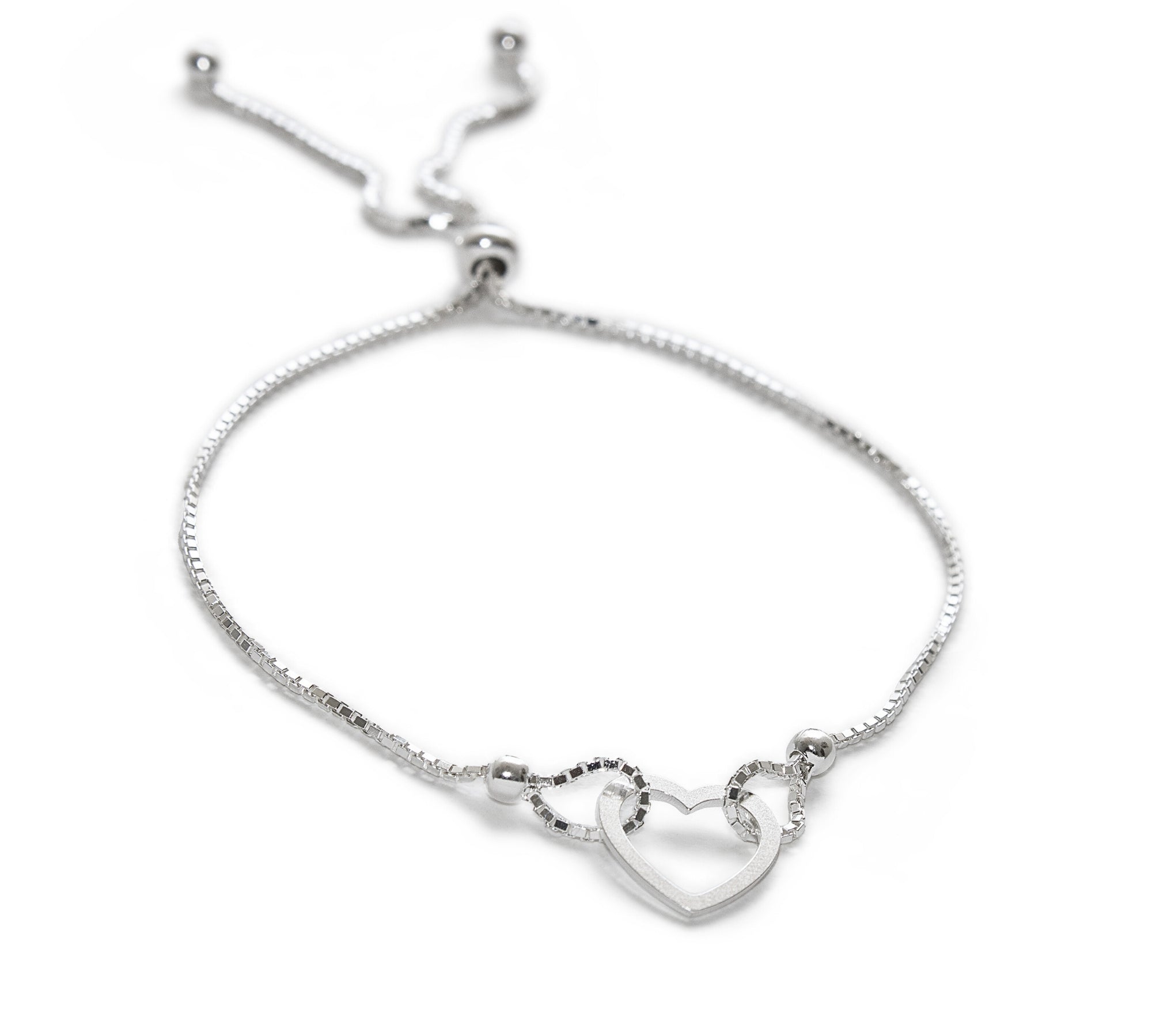 pulsera triana corazon calado con sistema regulable elaborada en plata 925 de AMBAR Joyería Fina