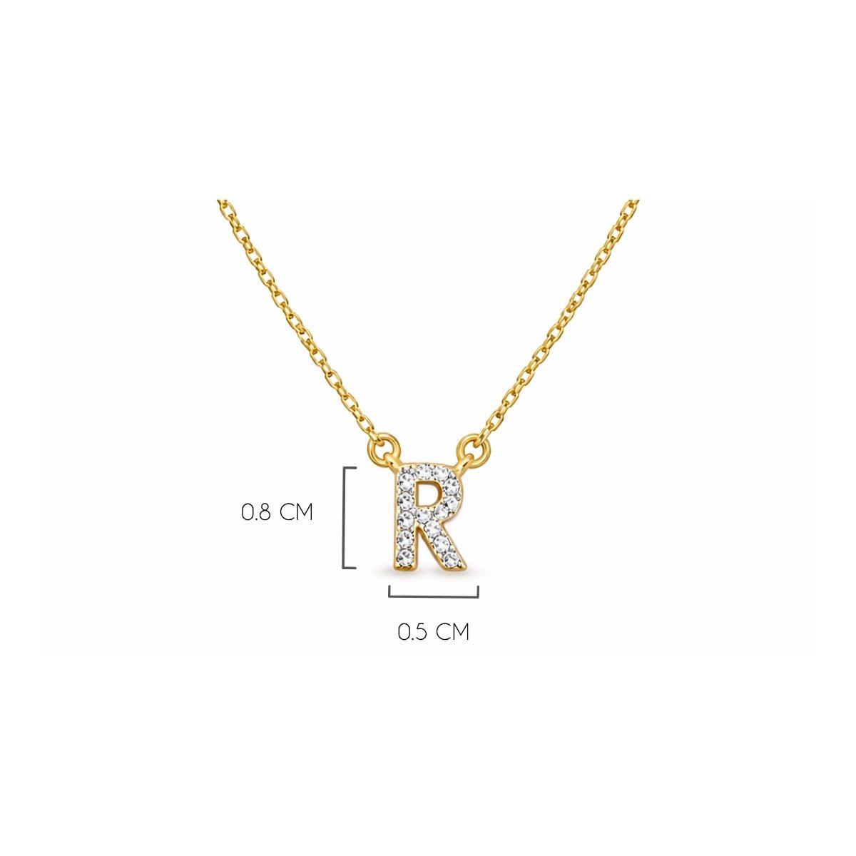 Detalle del tamaño de la  Inicial R de plata 925 enchapada en Oro 18k y circonitas brillantes.
